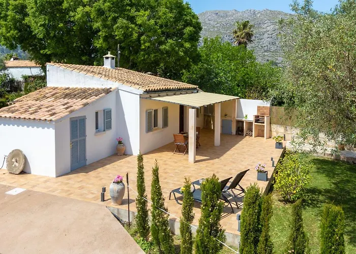 Villa Les Oliveres Petit By Homevillas360