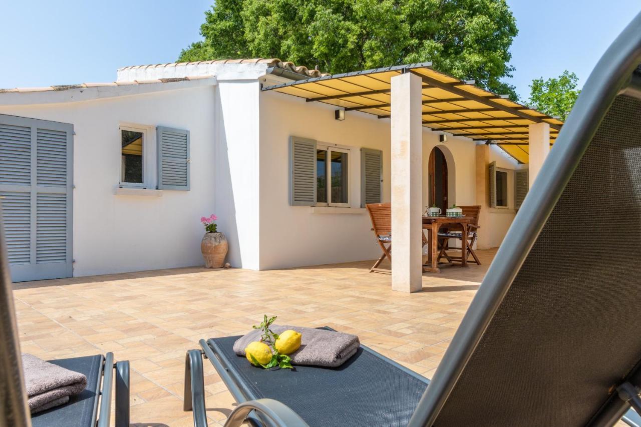 Les Oliveres Petit By Homevillas360 Holiday home *